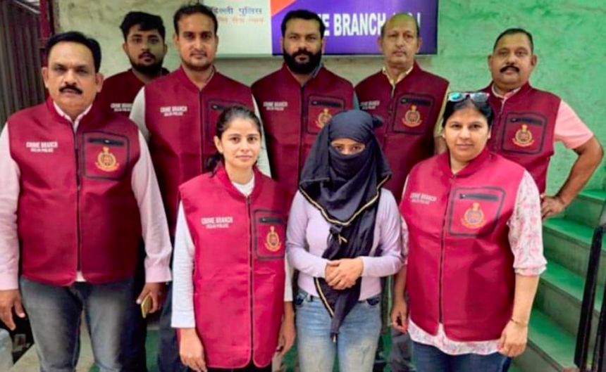 ઘોર કળયુગ!! પરિણીત બોયફ્રેન્ડની બેવફાઈથી નારાજ મહિલાએ તેના 11 વર્ષના પુત્રની કરી હત્યા, ધરપકડ 1 ઘોર કળયુગ પરિણીત બોયફ્રેન્ડની બેવફાઈથી નારાજ મહિલાએ તેના 11 વર્ષના