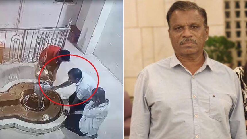 શિવલિંગ પર અર્પણ કરી રહયો હતો જલ, ત્યાંજ અચાનક આવી ગયો હાર્ટએટેક ને એક ઝટકામાં થયું મોત 1 valsad man heart attack died during performing puja in temple cctv video viral