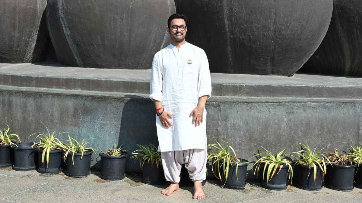 આમિર ખાને સ્ટેચ્યુ ઓફ યુનિટીની મુલાકાત લીધી, સ્વતંત્રતા સેનાની તરીકે દાદાના વારસાનું સન્માન કર્યું 2 guj1