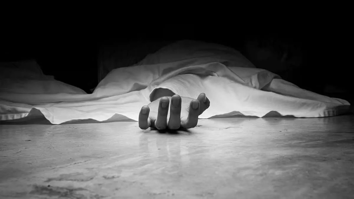 valsad 15 year old minor boy kills married girlfriend four month old babysdvbgn