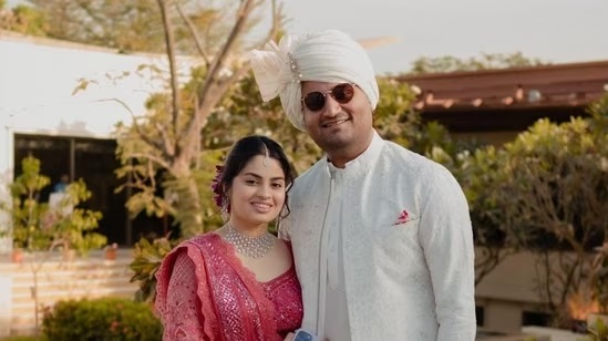 જીત અદાણી આજે દિવા શાહ સાથે લગ્નગ્રંથિથી જોડાશે, અમદાવાદમાં થશે લગ્ન 2 Jeet Adani will tie the knot with Diva Shah today the wedding will take place in Ahmedabad