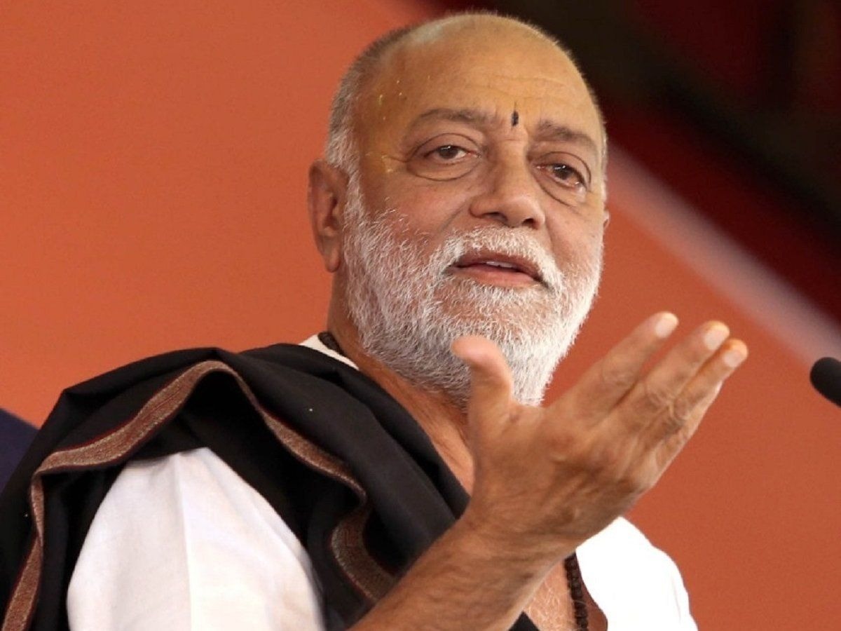 'ગંગાના પાણીમાં મંત્ર ભળેલા છે, તેને સાધનોથી ન માપો', મોરારી બાપુએ પ્રદૂષણ બોર્ડના અહેવાલ પર નારાજગી વ્યક્ત કરી 2 ahmedabad mantras are mixed in ganga jal dont measure it with instruments says morari bapu