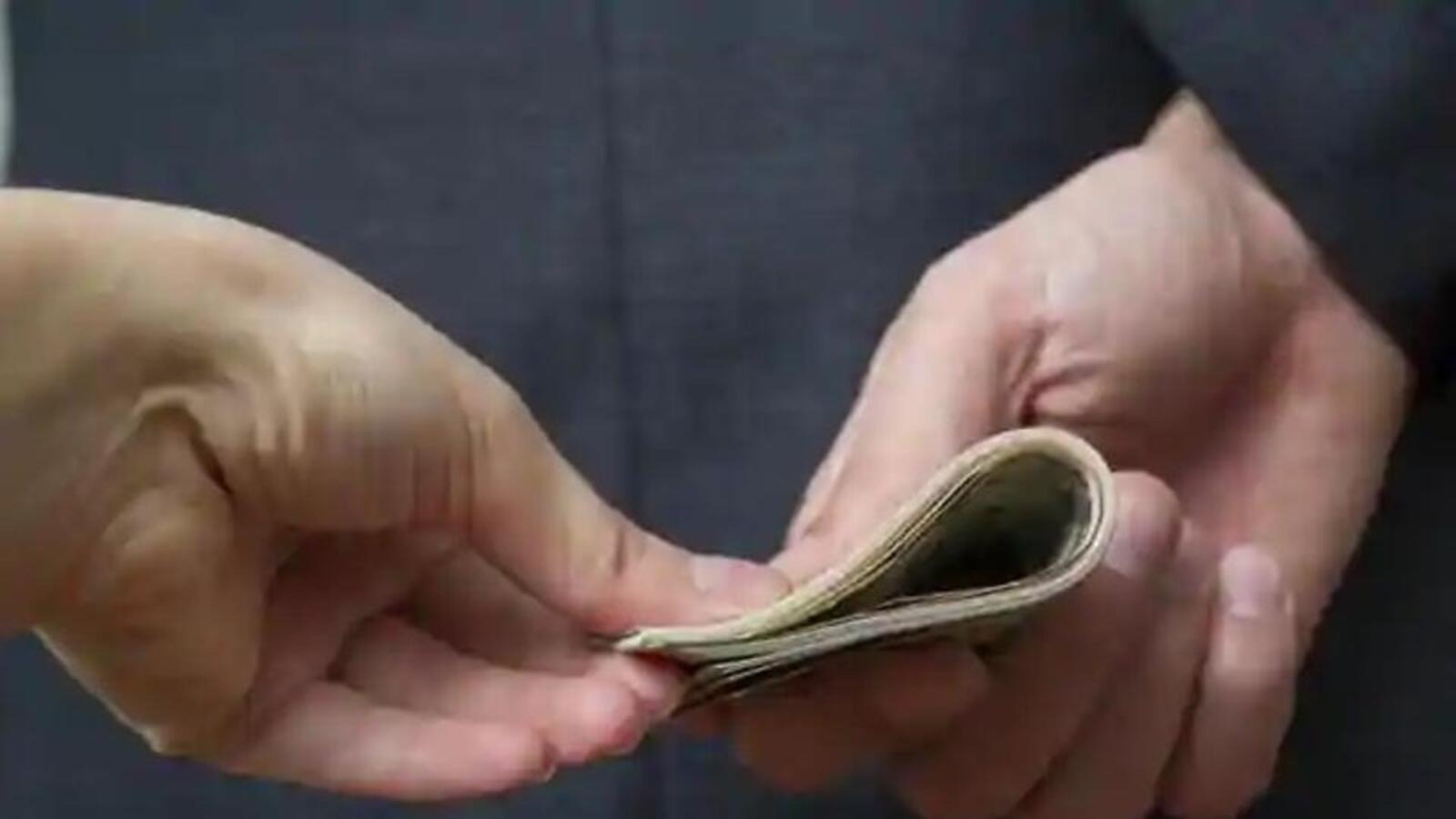 cbi arrested sr general manager of power grid corporation of india ltd caught taking bribe1