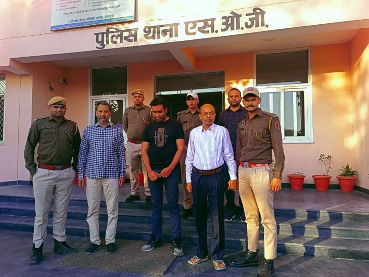 ફિરોઝાબાદમાં નકલી ડિગ્રી કેસમાં JS યુનિવર્સિટી સામે મોટી કાર્યવાહી, પોલીસે તમામ 26 ખાતા જપ્ત કર્યા 2 firozabad police seized js university all 26 accounts in fake degree case1