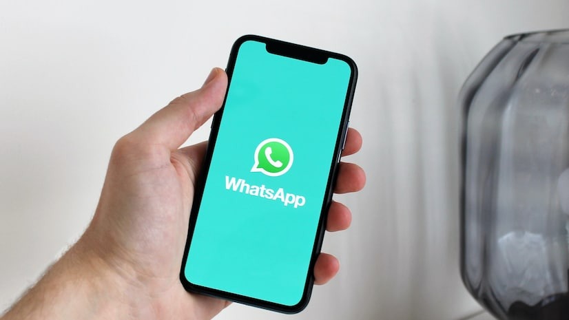 whatsapp calling menu feature in works spotted on beta version