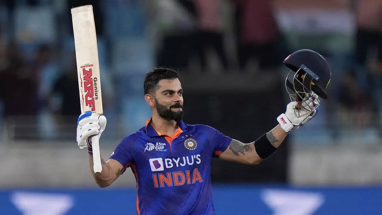 Virat Kohli breaks world record performs this miracle in T20 cricket after scoring half century A