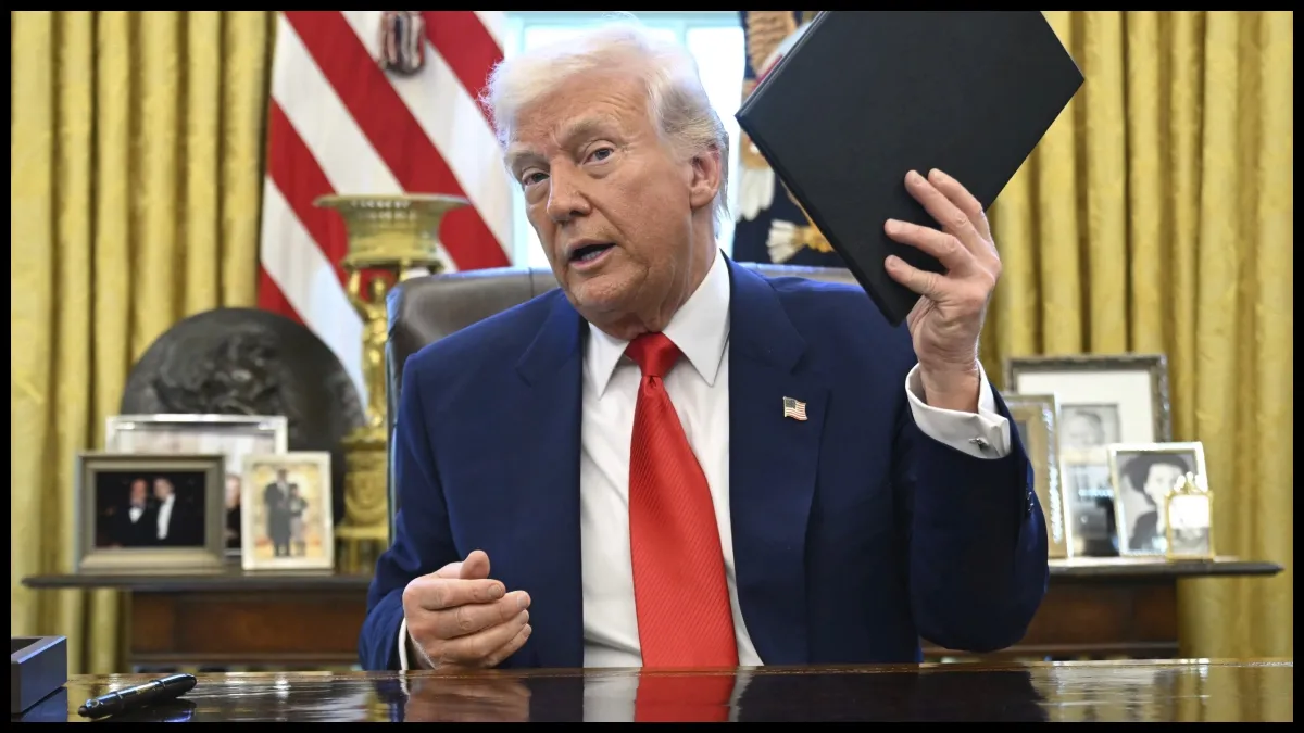 ગેરકાયદેસર ઇમિગ્રન્ટ્સે અમેરિકા છોડી દેવું જોઈએ, ડોનાલ્ડ ટ્રમ્પે 'સ્વ-દેશનિકાલ' કાર્યક્રમ શરૂ કર્યો 2 Illegal immigrants must leave America Donald Trump launches self deportation program A