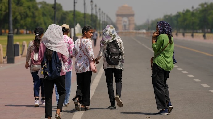imd weather forecast heat wave conditions reported in delhi up mp bihar punjab haryana rajasthan2